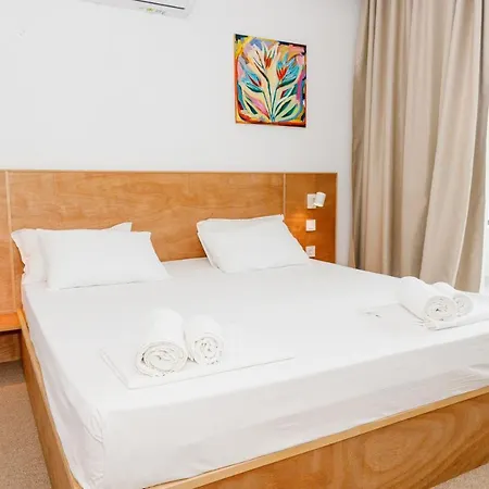 Ji Hotel Sozopol